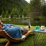 Hotel Au Petit - Ecohotel Parc & Champoluc