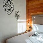 Au Petit - Ecohotel Parc & 5*