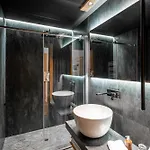 Au Petit - Ecohotel Parc & 5*