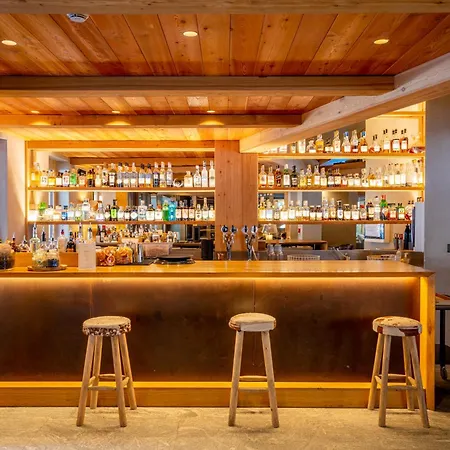 Au Petit - Ecohotel Parc & Hotel