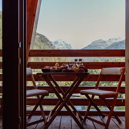 Отель Au Petit - Ecohotel Parc & Камполук