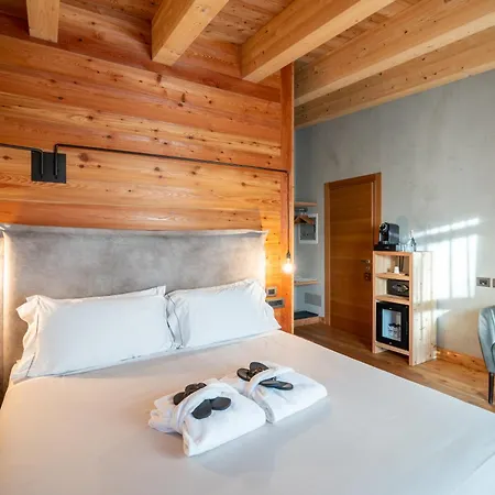 Au Petit - Ecohotel Parc & 샴폴루크