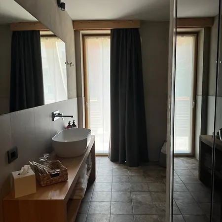 Au Petit - Ecohotel Parc & 호텔 5*