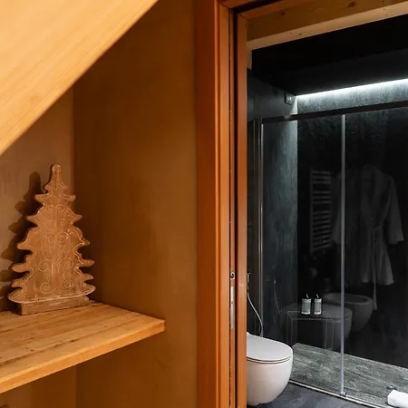 Au Petit - Ecohotel Parc & Отель Камполук
