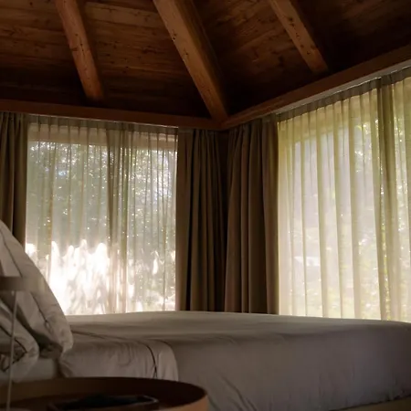 Au Petit - Ecohotel Parc & Hotel