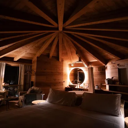 Au Petit - Ecohotel Parc & ホテル