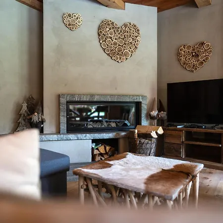 ホテル Au Petit - Ecohotel Parc & シャンポルク