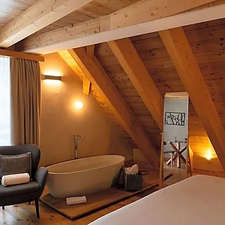 Au Petit - Ecohotel Parc & Hotel