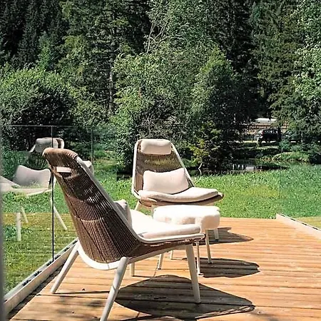 Au Petit - Ecohotel Parc & 5*