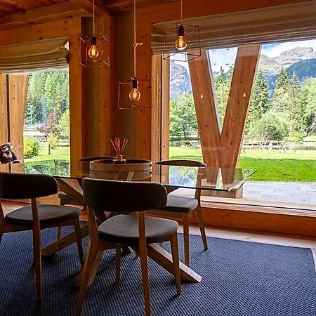 Au Petit - Ecohotel Parc & Hotel 5*