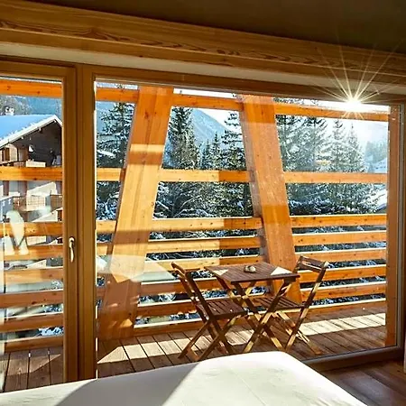 Au Petit - Ecohotel Parc & 5*