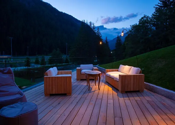 Hotel Au Petit - Ecohotel Parc & Champoluc