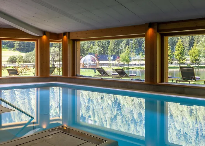 Au Petit - Ecohotel Parc & 5*