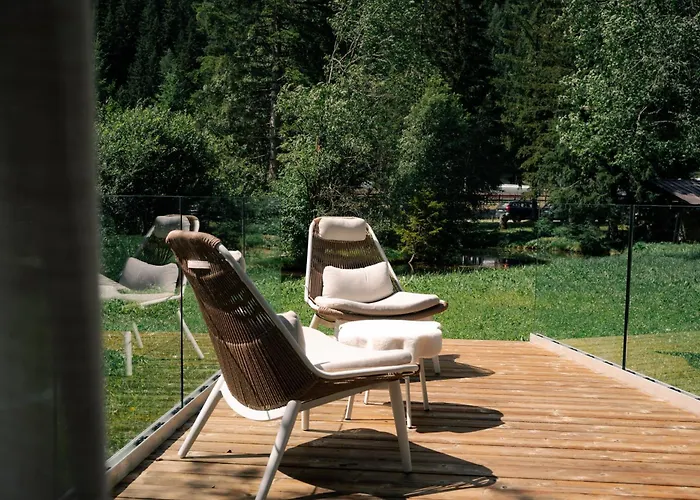 Au Petit - Ecohotel Parc &