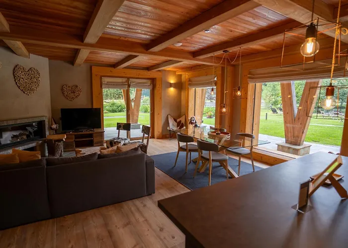 Au Petit - Ecohotel Parc & 5*